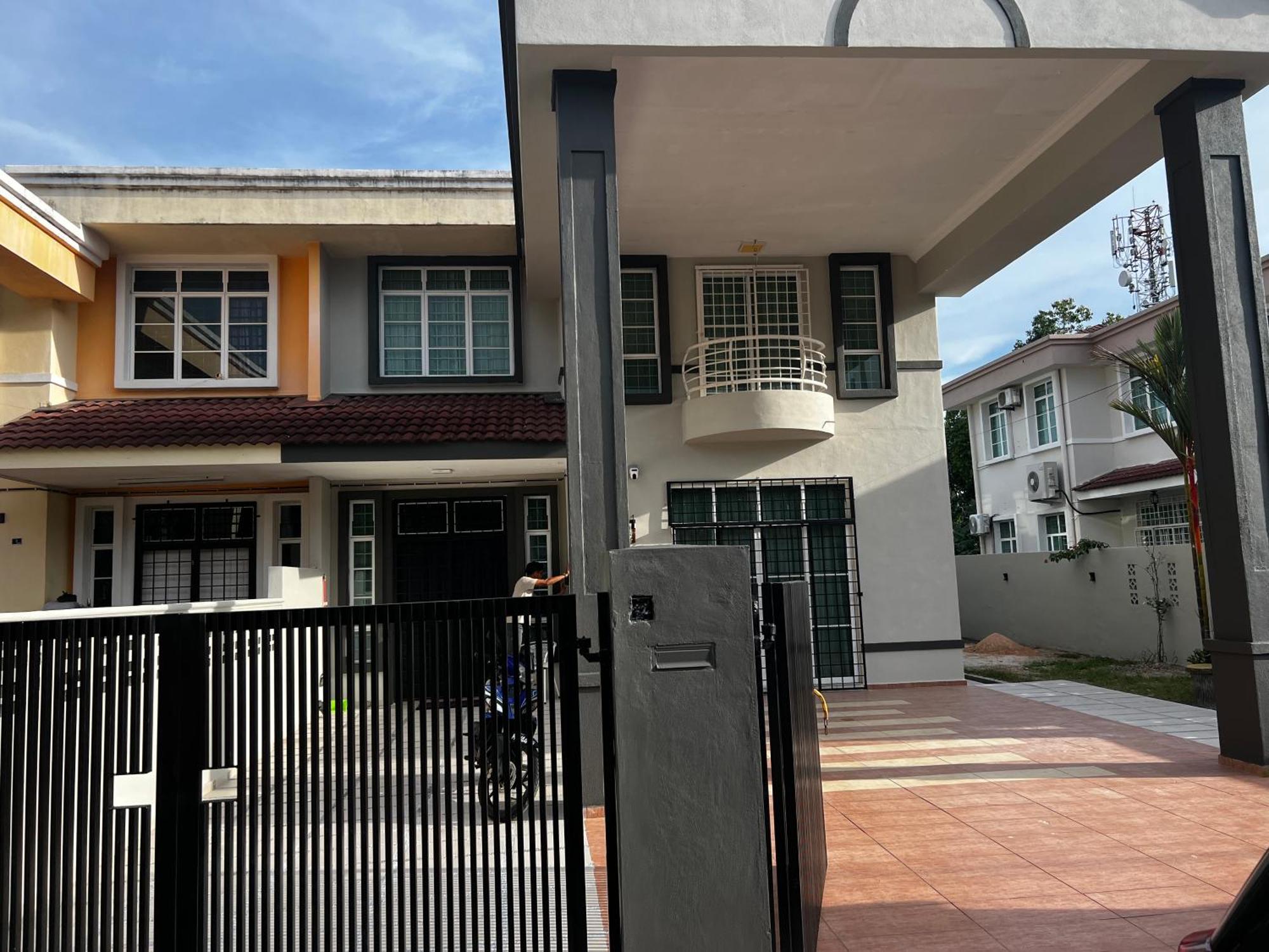 Homestay Melaka Executive ภายนอก รูปภาพ