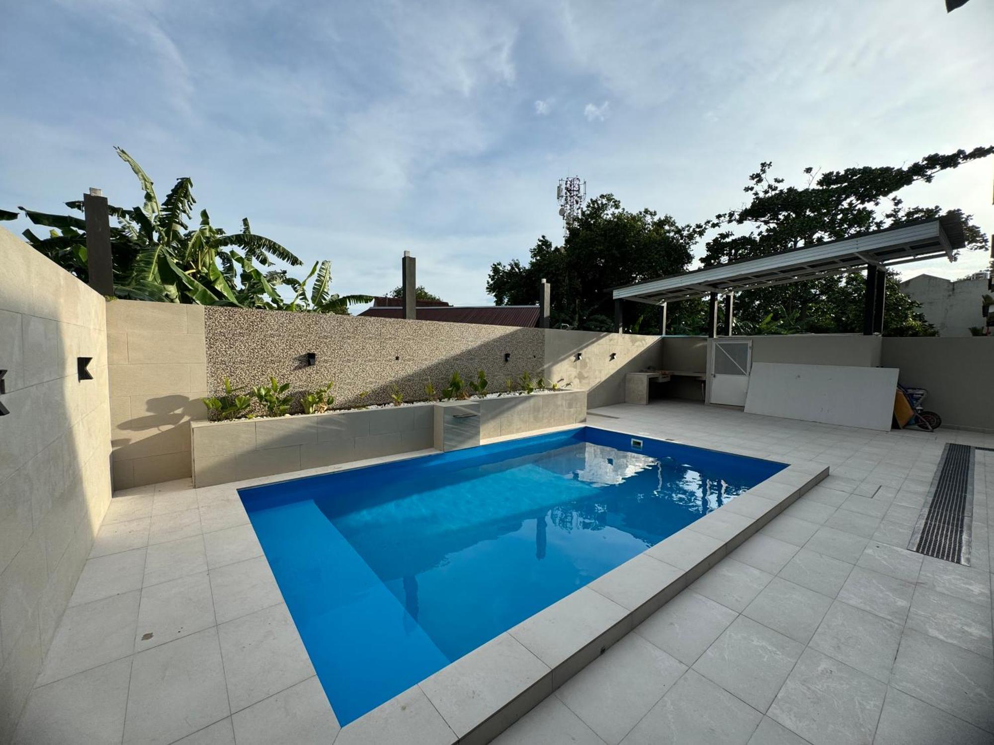 Homestay Melaka Executive ภายนอก รูปภาพ