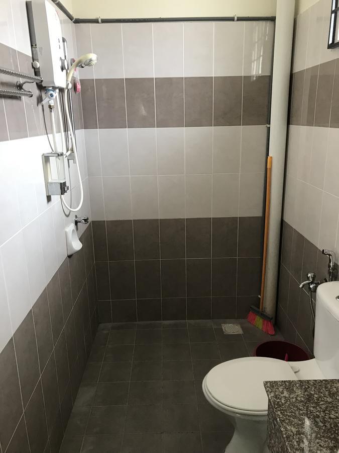 Homestay Melaka Executive ภายนอก รูปภาพ
