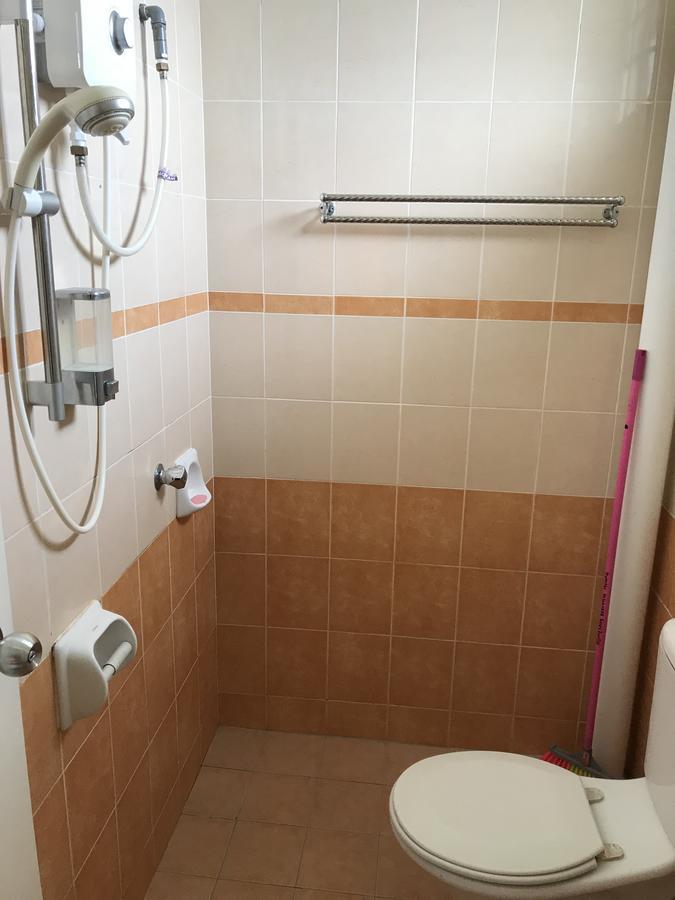 Homestay Melaka Executive ภายนอก รูปภาพ